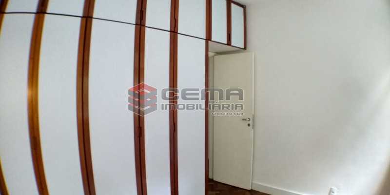 Conheça Quarto 1 do imóvel - Apartamento 2 quartos para alugar Laranjeiras, Zona Sul RJ - R$ 1.700 - LAAP25409 - 9 Quarto 1 - Apartamento 2 quartos para alugar Laranjeiras, Zona Sul RJ - R$ 1.700 - LAAP25409 - 9