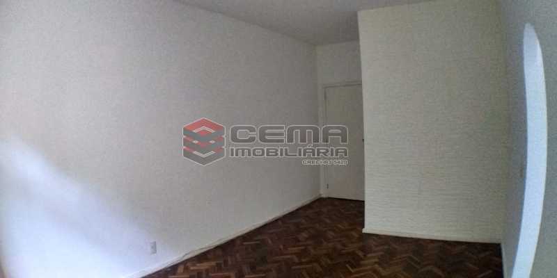 Conheça Sala do imóvel - Apartamento 2 quartos para alugar Laranjeiras, Zona Sul RJ - R$ 1.700 - LAAP25409 - 5 Sala - Apartamento 2 quartos para alugar Laranjeiras, Zona Sul RJ - R$ 1.700 - LAAP25409 - 5