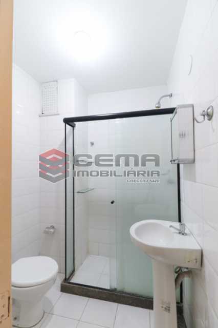 Conheça Banheiro Social do imóvel - Apartamento 2 quartos para alugar Laranjeiras, Zona Sul RJ - R$ 1.900 - LAAP25410 - 11 Banheiro Social - Apartamento 2 quartos para alugar Laranjeiras, Zona Sul RJ - R$ 1.900 - LAAP25410 - 11