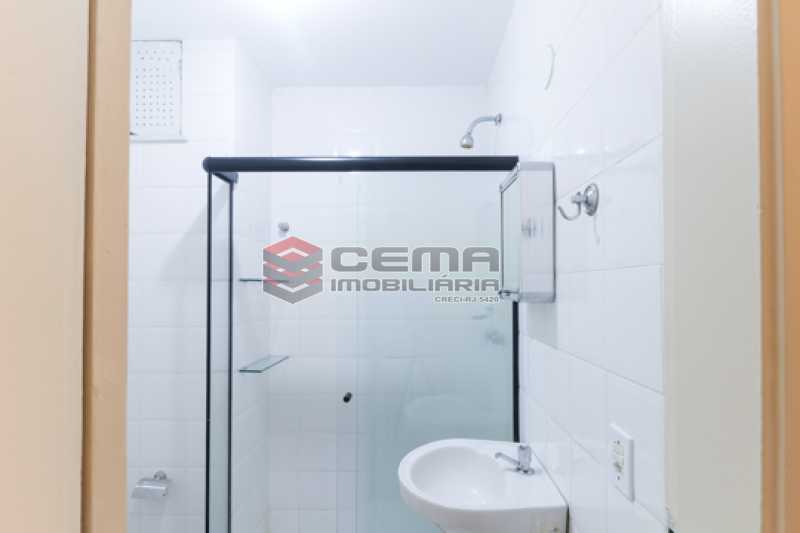 Conheça Banheiro Social do imóvel - Apartamento 2 quartos para alugar Laranjeiras, Zona Sul RJ - R$ 1.900 - LAAP25410 - 12 Banheiro Social - Apartamento 2 quartos para alugar Laranjeiras, Zona Sul RJ - R$ 1.900 - LAAP25410 - 12