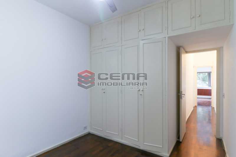 Conheça Quarto 2 do imóvel - Apartamento 2 quartos para alugar Laranjeiras, Zona Sul RJ - R$ 1.900 - LAAP25410 - 16 Quarto 2 - Apartamento 2 quartos para alugar Laranjeiras, Zona Sul RJ - R$ 1.900 - LAAP25410 - 16