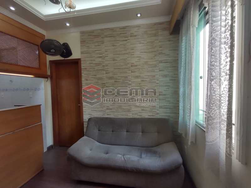 Conheça sala do imóvel - Apartamento Quarto e sala MOBILADO no coração do FLAMENGO - LAAP13025 - 4 sala - Apartamento Quarto e sala MOBILADO no coração do FLAMENGO - LAAP13025 - 4