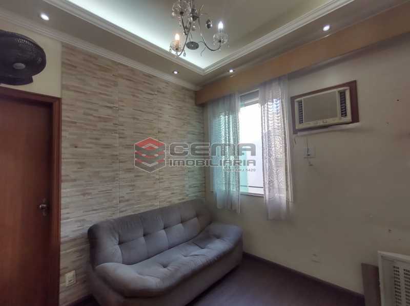 Conheça sala do imóvel - Apartamento Quarto e sala MOBILADO no coração do FLAMENGO - LAAP13025 - 1 sala - Apartamento Quarto e sala MOBILADO no coração do FLAMENGO - LAAP13025 - 1