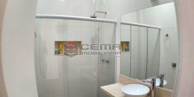 Conheça Banheiro do imóvel - Apartamento 1 quarto para alugar Catete, Zona Sul RJ - R$ 1.600 - LAAP13027 - 10 Banheiro - Apartamento 1 quarto para alugar Catete, Zona Sul RJ - R$ 1.600 - LAAP13027 - 10