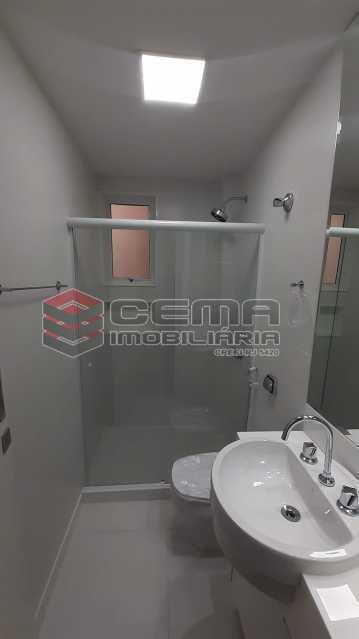 Conheça Banheiro Social do imóvel - Apartamento 3 quartos para alugar Copacabana, Zona Sul RJ - R$ 4.300 - LAAP34615 - 8 Banheiro Social - Apartamento 3 quartos para alugar Copacabana, Zona Sul RJ - R$ 4.300 - LAAP34615 - 8