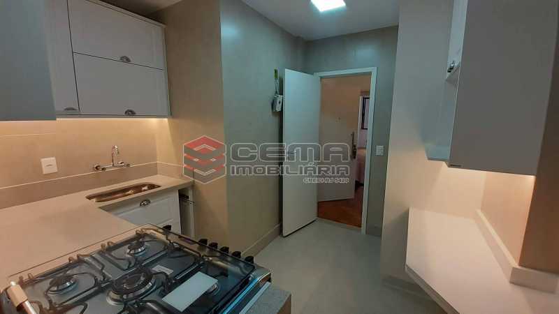 Conheça Cozinha do imóvel - Apartamento 3 quartos para alugar Copacabana, Zona Sul RJ - R$ 4.300 - LAAP34615 - 16 Cozinha - Apartamento 3 quartos para alugar Copacabana, Zona Sul RJ - R$ 4.300 - LAAP34615 - 16