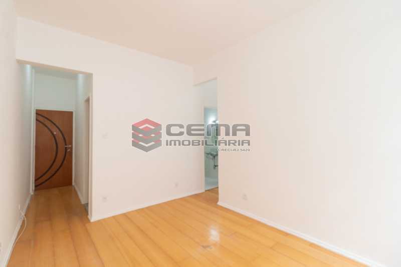 Conheça Sala do imóvel - Apartamento 1 quarto para alugar Botafogo, Zona Sul RJ - R$ 1.800 - LAAP13059 - 5 Sala - Apartamento 1 quarto para alugar Botafogo, Zona Sul RJ - R$ 1.800 - LAAP13059 - 5