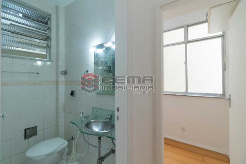 Conheça Banheiro do imóvel - Apartamento 1 quarto para alugar Botafogo, Zona Sul RJ - R$ 1.800 - LAAP13059 - 12 Banheiro - Apartamento 1 quarto para alugar Botafogo, Zona Sul RJ - R$ 1.800 - LAAP13059 - 12