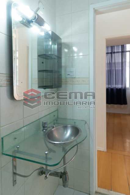 Conheça Banheiro do imóvel - Apartamento 1 quarto para alugar Botafogo, Zona Sul RJ - R$ 1.800 - LAAP13059 - 14 Banheiro - Apartamento 1 quarto para alugar Botafogo, Zona Sul RJ - R$ 1.800 - LAAP13059 - 14
