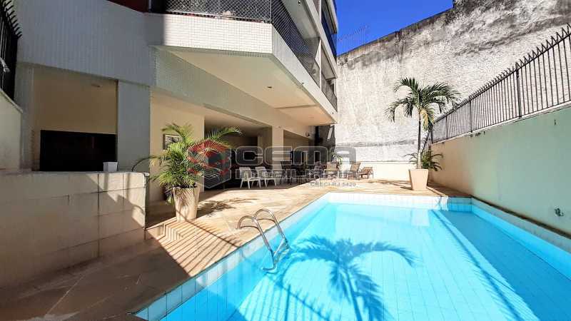 Conheça Piscina do imóvel - Apartamento para alugar Rua do Humaitá,Humaitá, Zona Sul RJ - R$ 2.500 - LAAP25457 - 22 Piscina - Apartamento para alugar Rua do Humaitá,Humaitá, Zona Sul RJ - R$ 2.500 - LAAP25457 - 22