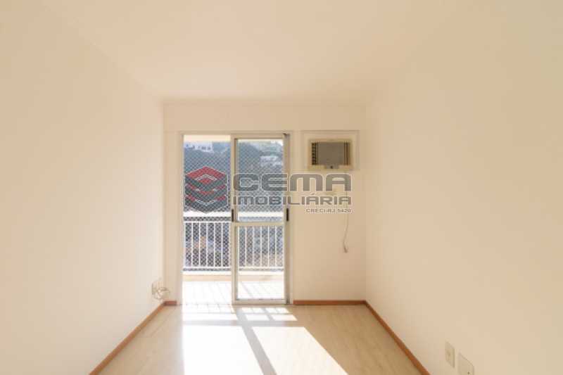 Conheça suite do imóvel - Quartier Carioca. Apartamento 3 quartos com suíte e vaga no Catete - LAAP34624 - 8 suite - Quartier Carioca. Apartamento 3 quartos com suíte e vaga no Catete - LAAP34624 - 8