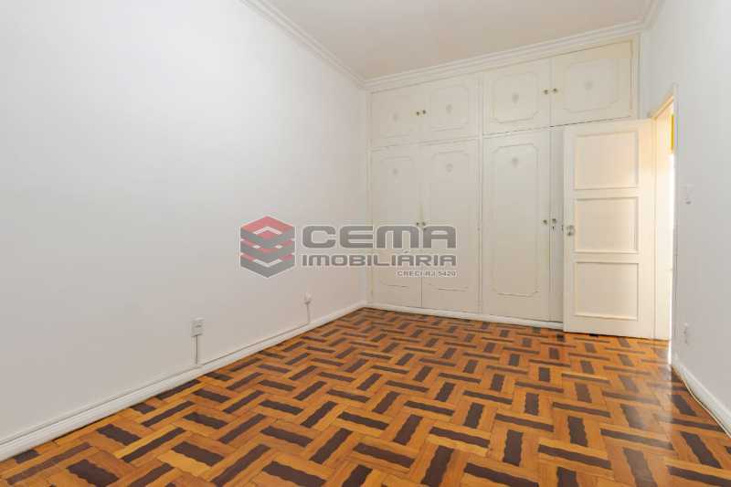 Conheça quarto2 do imóvel - Excelente oportunidade, na Rua Leopoldo Miguez, 3 quartos com vaga em Copacabana - LAAP34628 - 7 quarto2 - Excelente oportunidade, na Rua Leopoldo Miguez, 3 quartos com vaga em Copacabana - LAAP34628 - 7