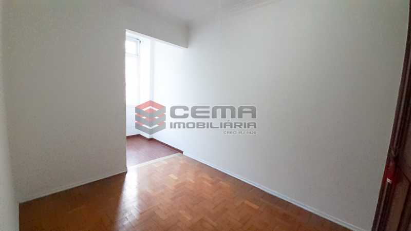 Conheça Quarto 2 do imóvel - Apartamento para alugar Avenida Nossa Senhora de Copacabana,Copacabana, Zona Sul RJ - R$ 1.800 - LAAP25526 - 8 Quarto 2 - Apartamento para alugar Avenida Nossa Senhora de Copacabana,Copacabana, Zona Sul RJ - R$ 1.800 - LAAP25526 - 8