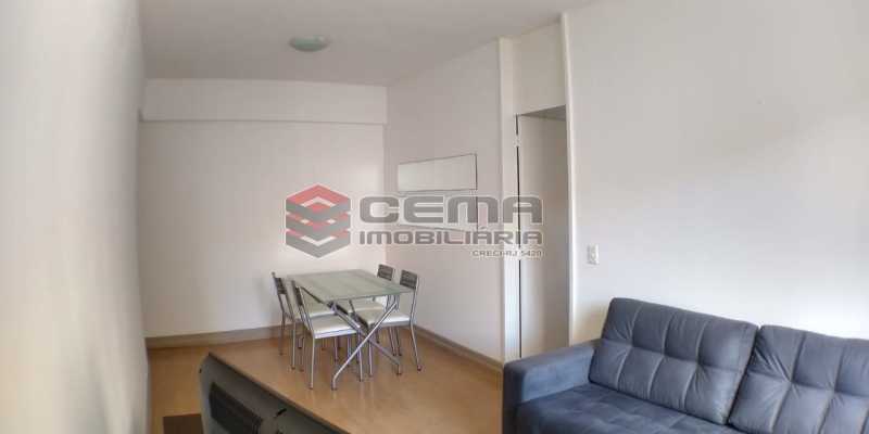 Conheça Sala do imóvel - Flat 1 quarto para alugar Botafogo, Zona Sul RJ - R$ 2.500 - LAFL10084 - 1 Sala - Flat 1 quarto para alugar Botafogo, Zona Sul RJ - R$ 2.500 - LAFL10084 - 1
