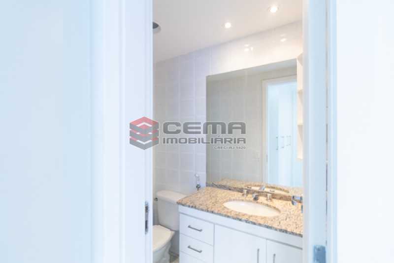 Conheça Banheiro Suíte do imóvel - Flat em Boatafogo-RJ - LAFL20035 - 21 Banheiro Suíte - Flat em Boatafogo-RJ - LAFL20035 - 21