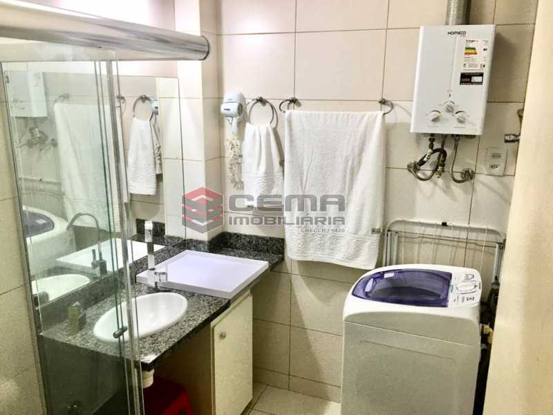 Conheça BANHEIRO. do imóvel - Excelente conjugado mobiliado em Copacabana - LAKI10449 - 12 BANHEIRO. - Excelente conjugado mobiliado em Copacabana - LAKI10449 - 12