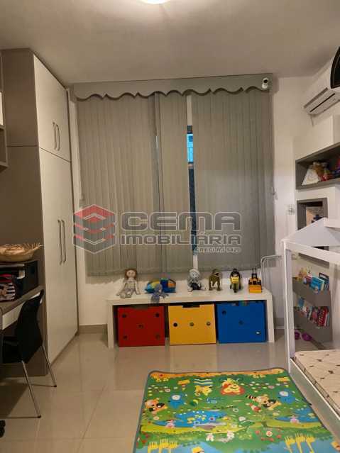 Conheça Quarto do imóvel - Apartamento 2 quartos para alugar Glória, Zona Sul RJ - R$ 2.500 - LAAP25601 - 17 Quarto - Apartamento 2 quartos para alugar Glória, Zona Sul RJ - R$ 2.500 - LAAP25601 - 17