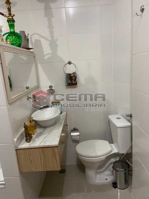 Conheça Banheiro suíte do imóvel - Apartamento 2 quartos para alugar Glória, Zona Sul RJ - R$ 2.500 - LAAP25601 - 15 Banheiro suíte - Apartamento 2 quartos para alugar Glória, Zona Sul RJ - R$ 2.500 - LAAP25601 - 15