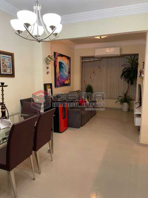Conheça Sala do imóvel - Apartamento 2 quartos para alugar Glória, Zona Sul RJ - R$ 2.500 - LAAP25601 - 3 Sala - Apartamento 2 quartos para alugar Glória, Zona Sul RJ - R$ 2.500 - LAAP25601 - 3