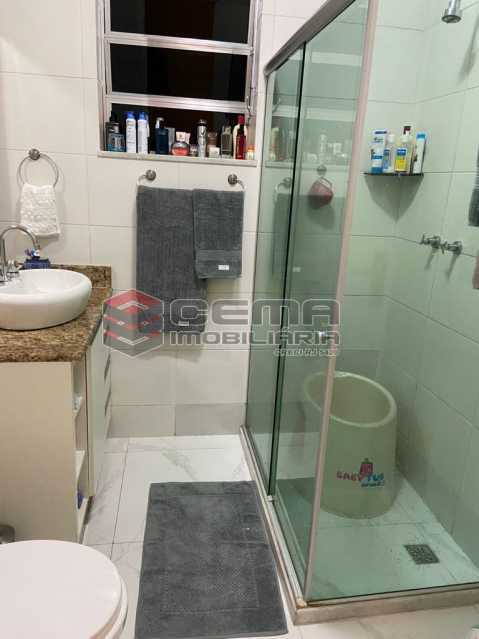 Conheça Banheiro social do imóvel - Apartamento 2 quartos para alugar Glória, Zona Sul RJ - R$ 2.500 - LAAP25601 - 19 Banheiro social - Apartamento 2 quartos para alugar Glória, Zona Sul RJ - R$ 2.500 - LAAP25601 - 19