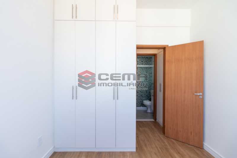 Conheça quarto do imóvel - Excelente Apartamento Quarto e sala reformadíssimo no Flamengo - LAAP13125 - 27 quarto - Excelente Apartamento Quarto e sala reformadíssimo no Flamengo - LAAP13125 - 27