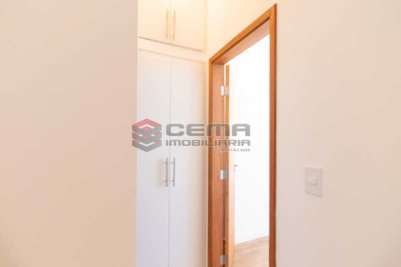Conheça sala do imóvel - Excelente Apartamento Quarto e sala reformadíssimo no Flamengo - LAAP13125 - 7 sala - Excelente Apartamento Quarto e sala reformadíssimo no Flamengo - LAAP13125 - 7