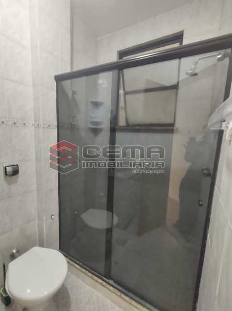 Conheça banheiro social do imóvel - Excelente Apartamento 2 quartos no Catete - LAAP25614 - 13 banheiro social - Excelente Apartamento 2 quartos no Catete - LAAP25614 - 13