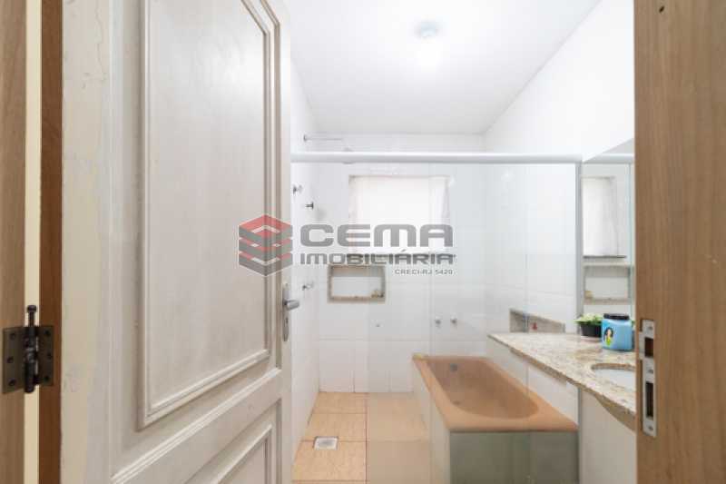 Conheça Banheiro social do imóvel - Apartamento 3 quartos para alugar Laranjeiras, Zona Sul RJ - R$ 3.200 - LAAP34776 - 13 Banheiro social - Apartamento 3 quartos para alugar Laranjeiras, Zona Sul RJ - R$ 3.200 - LAAP34776 - 13