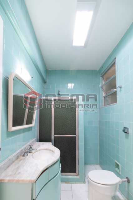 Conheça Banheiro social do imóvel - Apartamento 1 quarto para alugar Flamengo, Zona Sul RJ - R$ 2.300 - LAAP13151 - 13 Banheiro social - Apartamento 1 quarto para alugar Flamengo, Zona Sul RJ - R$ 2.300 - LAAP13151 - 13