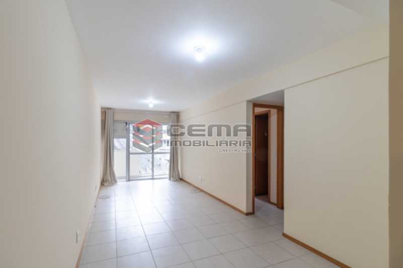 Conheça Sala do imóvel - Apartamento 2 quartos para alugar Catete, Zona Sul RJ - R$ 3.000 - LAAP25627 - 3 Sala - Apartamento 2 quartos para alugar Catete, Zona Sul RJ - R$ 3.000 - LAAP25627 - 3