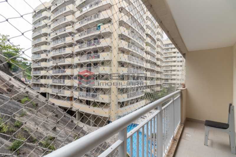 Conheça Varanda sala/suíte do imóvel - Apartamento 2 quartos para alugar Catete, Zona Sul RJ - R$ 3.000 - LAAP25627 - 5 Varanda sala/suíte - Apartamento 2 quartos para alugar Catete, Zona Sul RJ - R$ 3.000 - LAAP25627 - 5