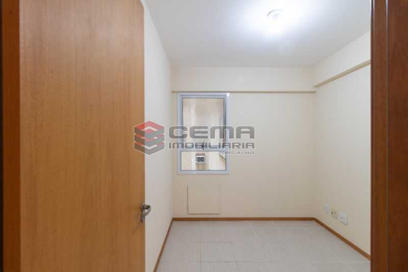 Conheça Dependência revertida do imóvel - Apartamento 2 quartos para alugar Catete, Zona Sul RJ - R$ 3.000 - LAAP25627 - 17 Dependência revertida - Apartamento 2 quartos para alugar Catete, Zona Sul RJ - R$ 3.000 - LAAP25627 - 17