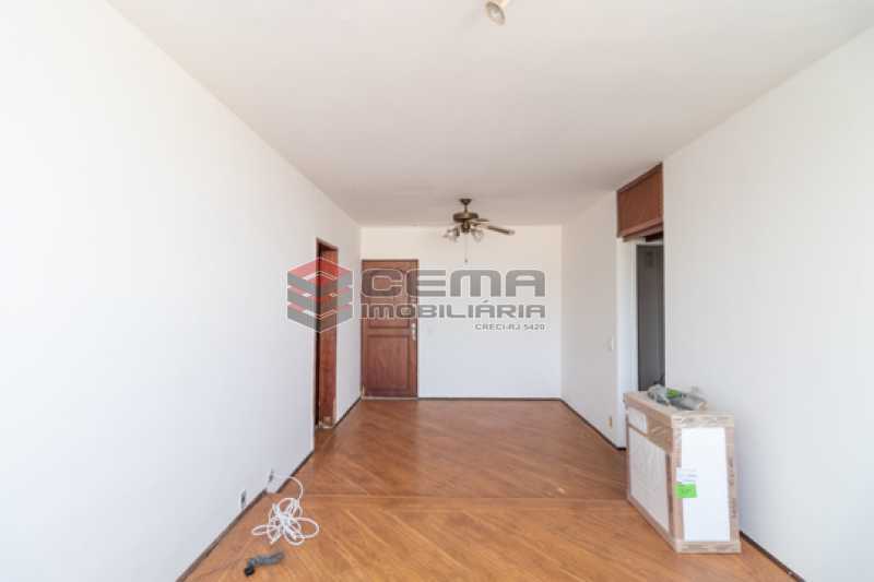 Conheça Sala do imóvel - Apartamento 3 quartos para alugar Laranjeiras, Zona Sul RJ - R$ 2.300 - LAAP34781 - 5 Sala - Apartamento 3 quartos para alugar Laranjeiras, Zona Sul RJ - R$ 2.300 - LAAP34781 - 5