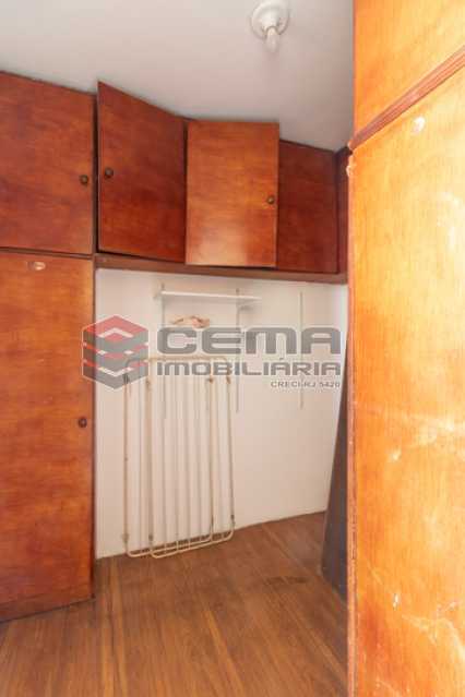 Conheça Dependência de serviço do imóvel - Apartamento 3 quartos para alugar Laranjeiras, Zona Sul RJ - R$ 2.300 - LAAP34781 - 23 Dependência de serviço - Apartamento 3 quartos para alugar Laranjeiras, Zona Sul RJ - R$ 2.300 - LAAP34781 - 23