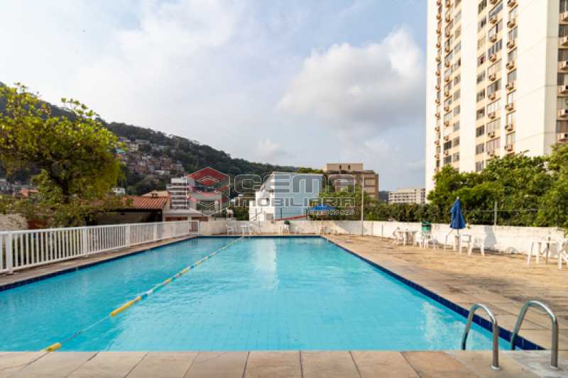 Conheça Piscina do imóvel - Apartamento 3 quartos para alugar Laranjeiras, Zona Sul RJ - R$ 2.300 - LAAP34781 - 30 Piscina - Apartamento 3 quartos para alugar Laranjeiras, Zona Sul RJ - R$ 2.300 - LAAP34781 - 30