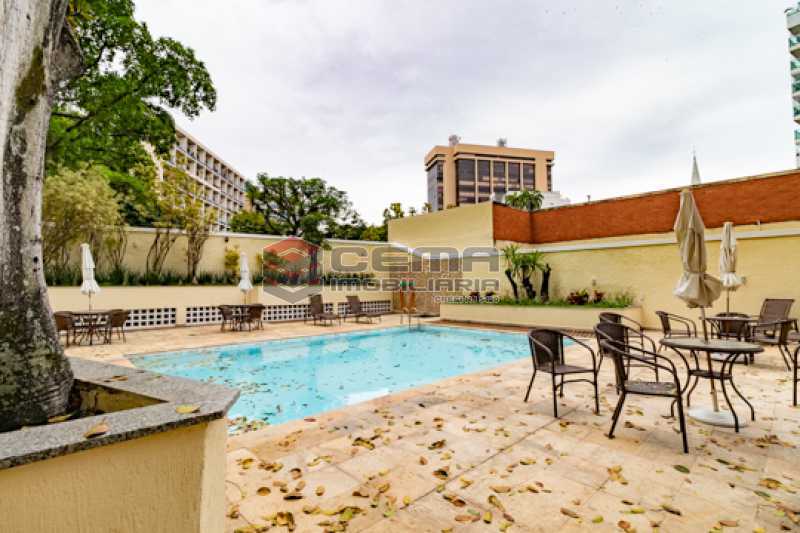 Conheça Piscina do imóvel - Apartamento 1 quarto à venda Botafogo, Zona Sul RJ - R$ 1.100.000 - LAAP13162 - 26 Piscina - Apartamento 1 quarto à venda Botafogo, Zona Sul RJ - R$ 1.100.000 - LAAP13162 - 26