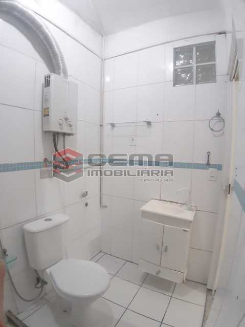Conheça . do imóvel - Conjugado divido em quarto e sala Copacabana - LAKI00133 - 12 . - Conjugado divido em quarto e sala Copacabana - LAKI00133 - 12