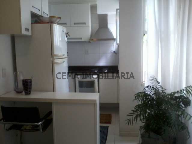 Conheça cozinha planejada do imóvel - Apartamento à venda Rua Barão do Flamengo,Flamengo, Zona Sul RJ - R$ 570.000 - LAAP10084 - 6 cozinha planejada - Apartamento à venda Rua Barão do Flamengo,Flamengo, Zona Sul RJ - R$ 570.000 - LAAP10084 - 6