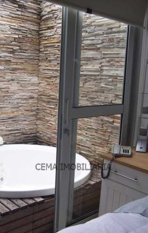 Conheça Suíte com Jaccuzi do imóvel - Cobertura À Venda - Copacabana - Rio de Janeiro - RJ - LACO20012 - 4 Suíte com Jaccuzi - Cobertura À Venda - Copacabana - Rio de Janeiro - RJ - LACO20012 - 4