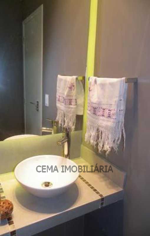 Conheça Banheiro Social do imóvel - Apartamento À Venda - Copacabana - Rio de Janeiro - RJ - LAAP30239 - 18 Banheiro Social - Apartamento À Venda - Copacabana - Rio de Janeiro - RJ - LAAP30239 - 18