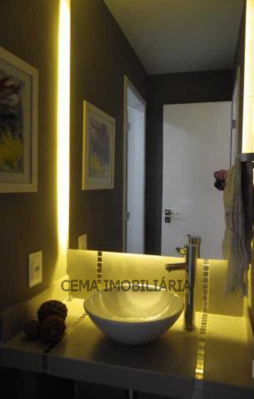 Conheça Banheiro Suíte do imóvel - Apartamento À Venda - Copacabana - Rio de Janeiro - RJ - LAAP30239 - 4 Banheiro Suíte - Apartamento À Venda - Copacabana - Rio de Janeiro - RJ - LAAP30239 - 4