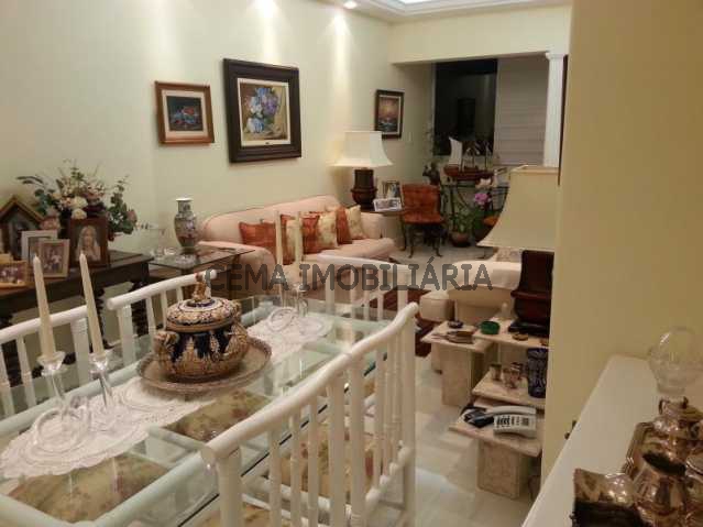 Conheça sala do imóvel - Apartamento 3 Quartos À Venda Laranjeiras, Zona Sul RJ - R$ 1.050.000 - LAAP30332 - 1 sala - Apartamento 3 Quartos À Venda Laranjeiras, Zona Sul RJ - R$ 1.050.000 - LAAP30332 - 1