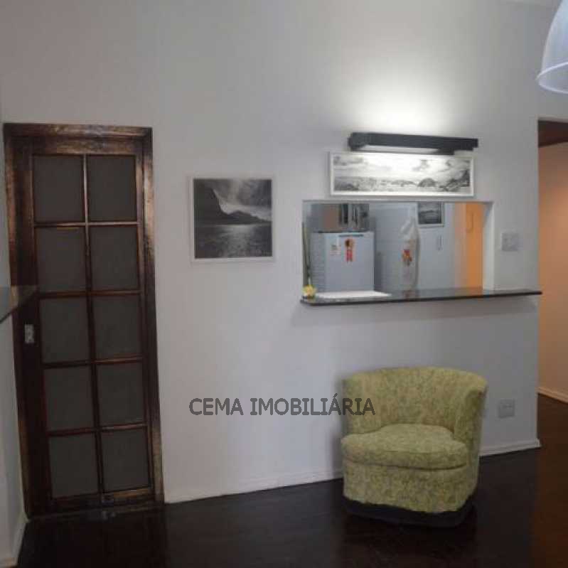 Conheça SALA do imóvel - LAAP10262 VENDO Lapa- Quarto e Sala Mobiliado - LAAP10262 - 4 SALA - LAAP10262 VENDO Lapa- Quarto e Sala Mobiliado - LAAP10262 - 4