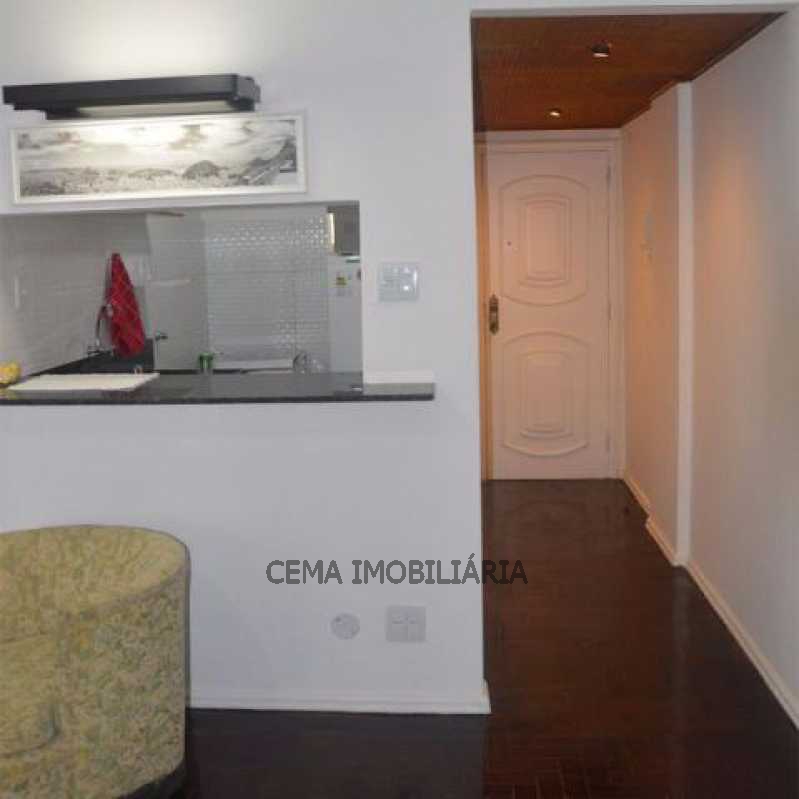 Conheça SALA do imóvel - LAAP10262 VENDO Lapa- Quarto e Sala Mobiliado - LAAP10262 - 6 SALA - LAAP10262 VENDO Lapa- Quarto e Sala Mobiliado - LAAP10262 - 6