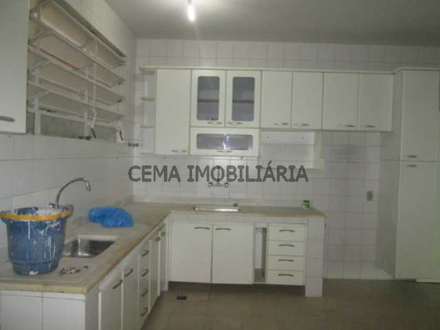 Conheça copa cozinha do imóvel - Apartamento 4 Quartos À Venda Flamengo, Zona Sul RJ - R$ 2.300.000 - LAAP40056 - 21 copa cozinha - Apartamento 4 Quartos À Venda Flamengo, Zona Sul RJ - R$ 2.300.000 - LAAP40056 - 21
