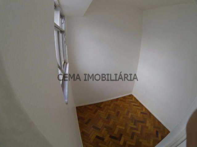 Conheça QUARTO EMPREGADA do imóvel - Apartamento À Venda - Botafogo - Rio de Janeiro - RJ - LAAP30518 - 7 QUARTO EMPREGADA - Apartamento À Venda - Botafogo - Rio de Janeiro - RJ - LAAP30518 - 7