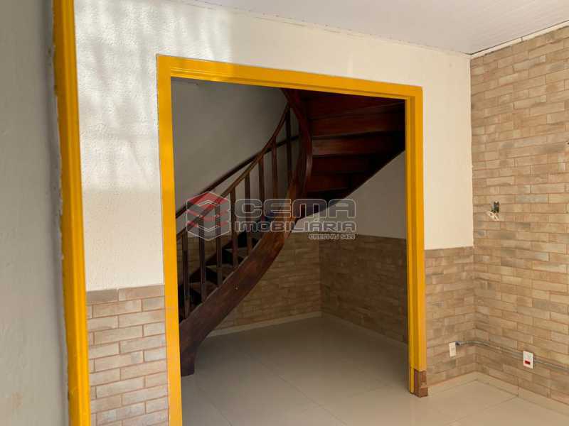 Conheça PHOTO-2020-08-14-12-10-56 9 do imóvel - Casa Comercial 300m² para alugar Tijuca, Zona Norte RJ - R$ 5.500 - LACC50001 - 11 PHOTO-2020-08-14-12-10-56 9 - Casa Comercial 300m² para alugar Tijuca, Zona Norte RJ - R$ 5.500 - LACC50001 - 11