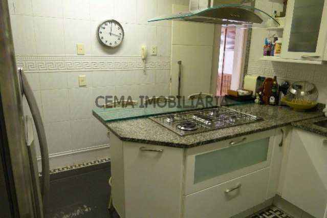 Conheça cozinha planejada do imóvel - Apartamento À Venda - Lagoa - Rio de Janeiro - RJ - LAAP40128 - 12 cozinha planejada - Apartamento À Venda - Lagoa - Rio de Janeiro - RJ - LAAP40128 - 12