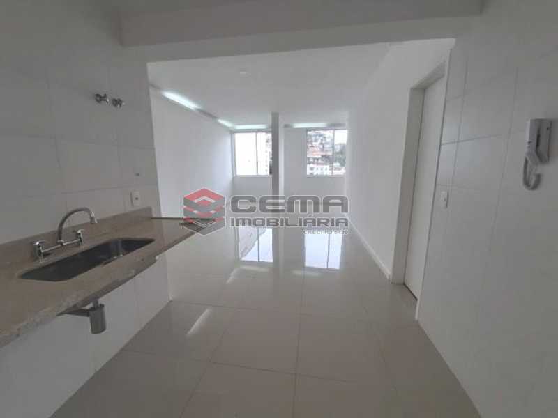 Conheça Sala do imóvel - Apartamento 1 quarto para alugar Catete, Zona Sul RJ - R$ 2.350 - LAAP10588 - 6 Sala - Apartamento 1 quarto para alugar Catete, Zona Sul RJ - R$ 2.350 - LAAP10588 - 6