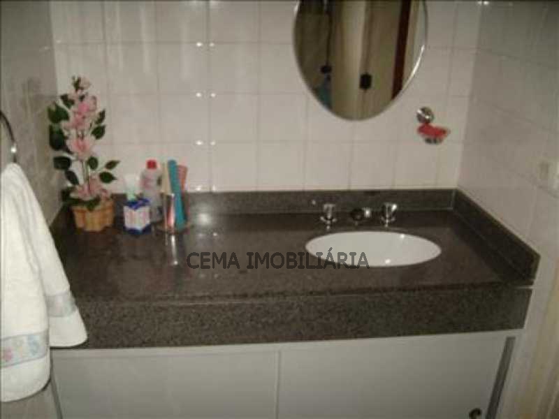 Conheça banheiro suíte 1 do imóvel - Cobertura 3 quartos à venda Botafogo, Zona Sul RJ - R$ 1.650.000 - LACO30069 - 18 banheiro suíte 1 - Cobertura 3 quartos à venda Botafogo, Zona Sul RJ - R$ 1.650.000 - LACO30069 - 18